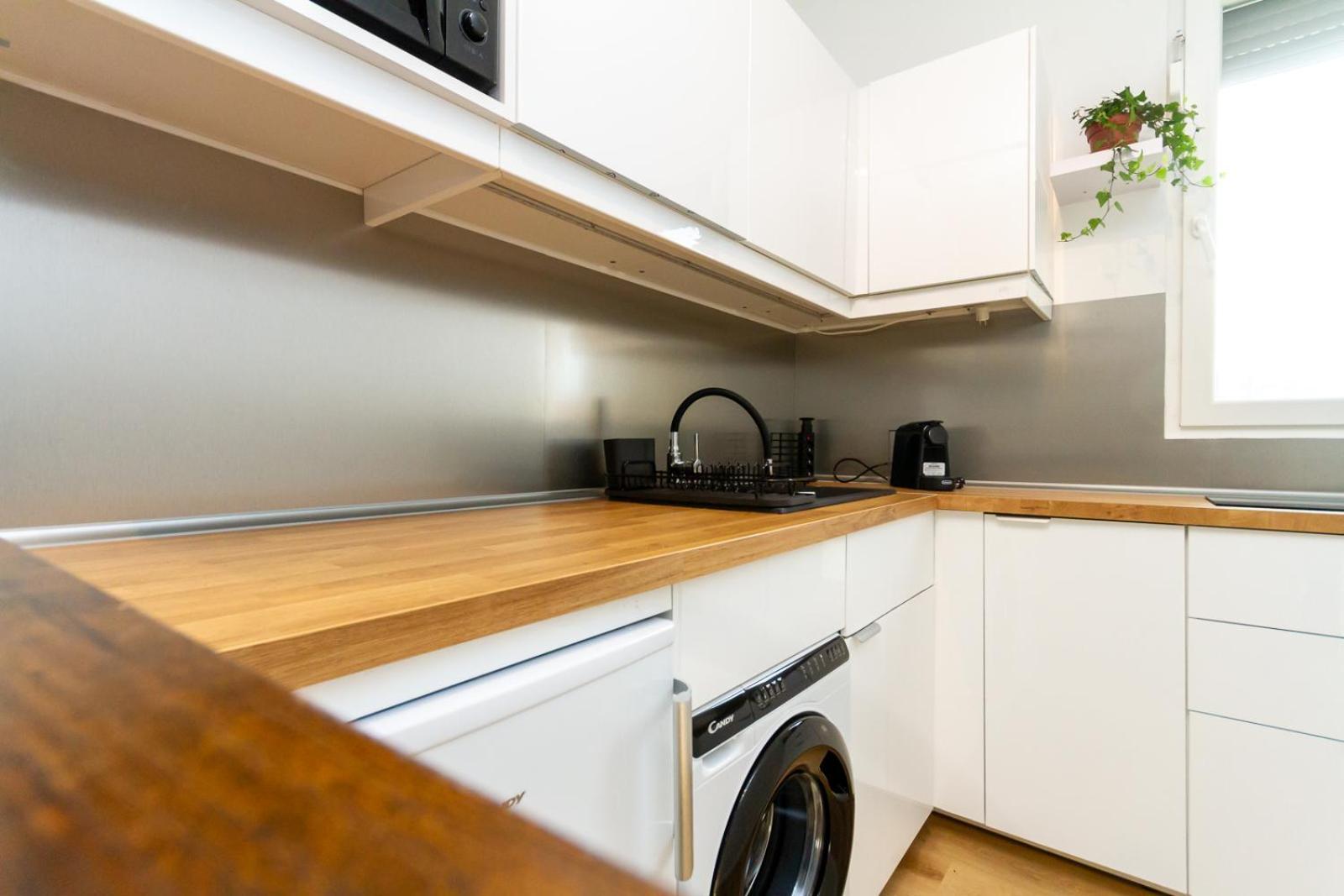 Apartment Majestic Hideout By Nw
